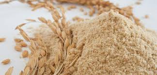 دیدن یا خوردن سبوس گندم یا جو در خواب سبوس در خواب تنگي معيشت است.